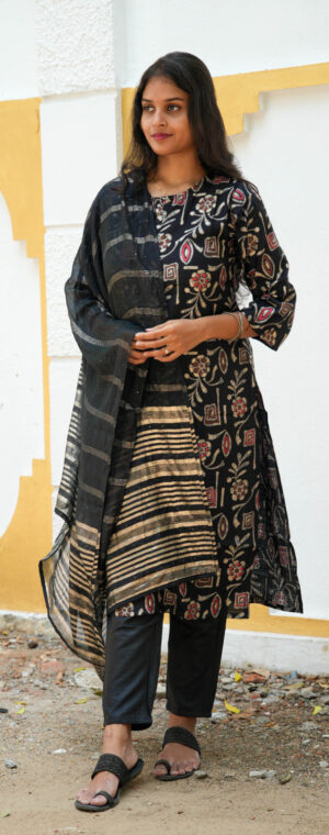 BLACK READYMADE SET ASB346