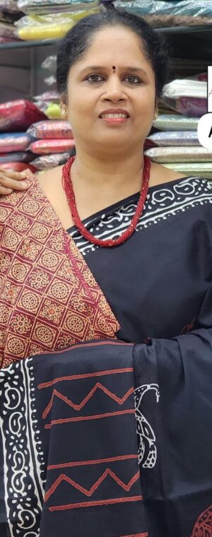 Black Mulmul Cotton Saree with White Prints & Maroon Blouse | ASD632