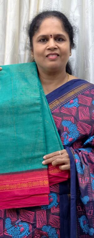 Green With Pink Border Chungudi Cotton | ASE650