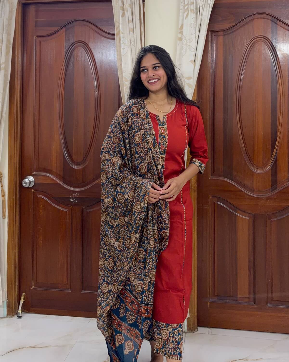 Red Kalamkaari Printed Cotton Kurti Set With Duppatta | ASF459