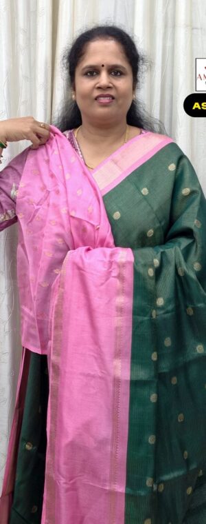 Green With Pink Border Vairoosi Weaved Crepe Saree | ASF672