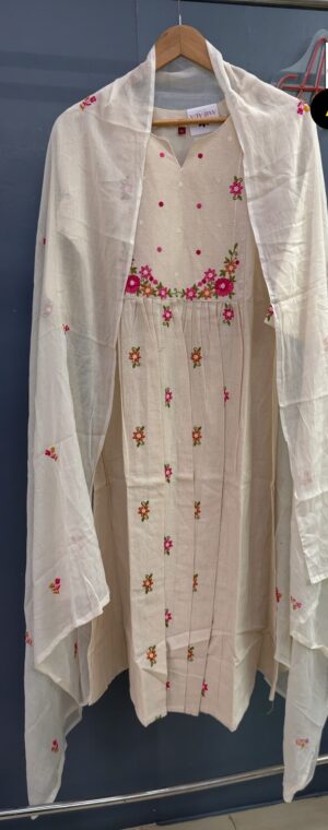Ivory Kurta Set with Multicolour Floral Embroidery | ASG71