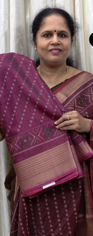 Magenta Pochampally Print Cotton & Crepe Blend Saree | ASG84