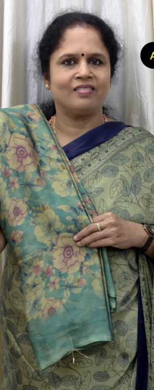 Green Crepe Saree With Floral Print & Printed Pallu | ASG838