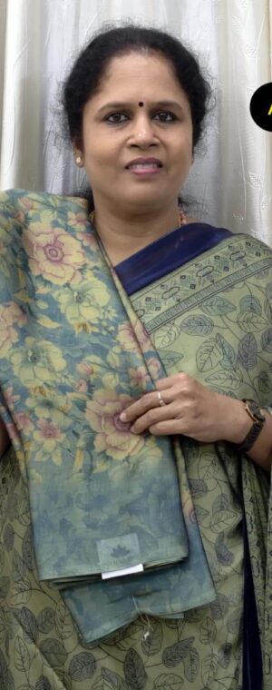 Bluish Grey Floral Printed Crepe Saree With Printed Pallu | ASG824