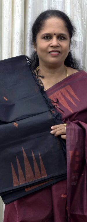 Black Cotton Saree With Copper Zari Temple Border | ASG654