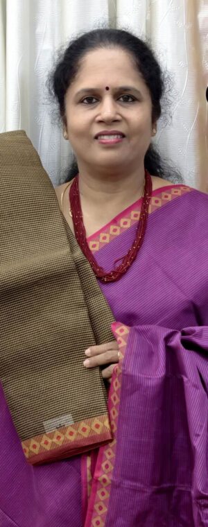 Olive Green Handloom Cotton Saree with Thread Border | ASG588